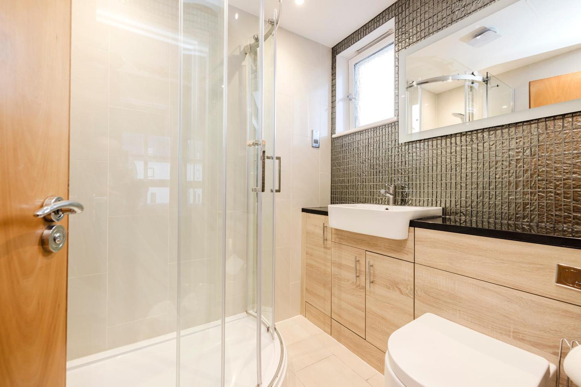 Joivy Stylish Apartment With Balcony In Old Town Edimburgo Esterno foto